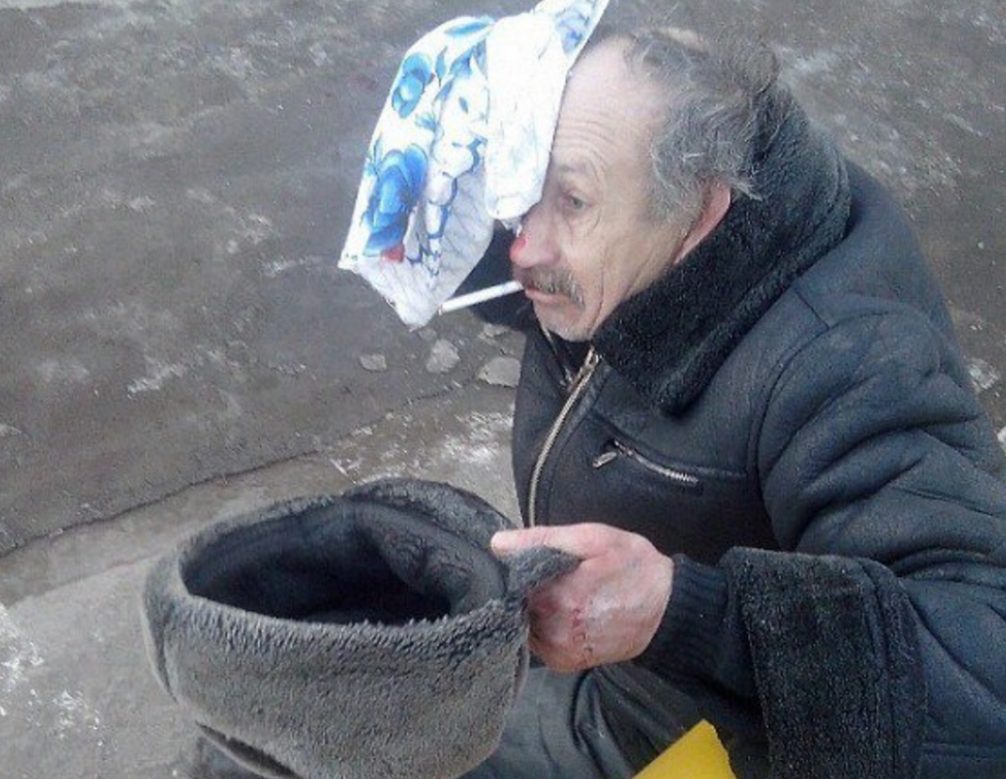 В Альметьевске скитается мужчина с провалами в памяти. Говорит что из Челябинска.