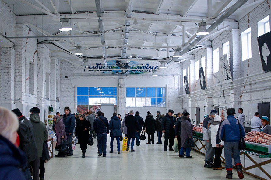 В челябинском заброшенном депо открыли фермерский рынок в стиле лофт