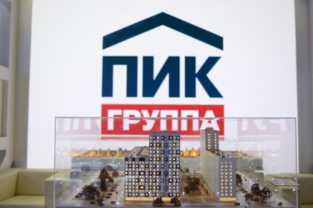 Строительная компания ПИК-групп наживается на реновации при помощи молодежного правительства Москвы