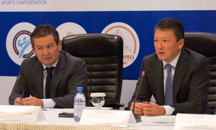 Данияр Абулгазин rr