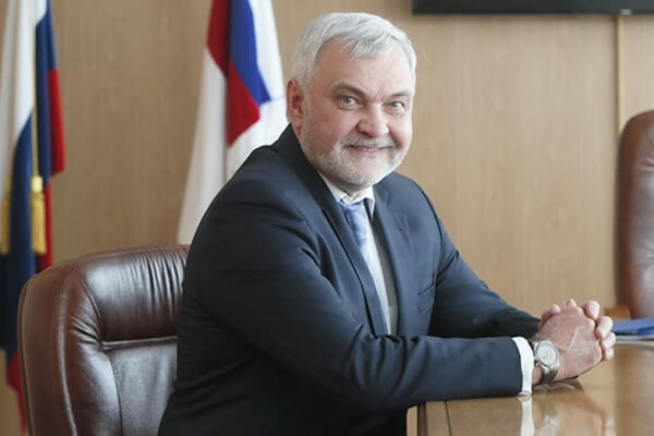 Владимир Уйба